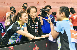 卓球　世界選手権　日本女子　決勝進出PK2016030502100059_size0.jpg